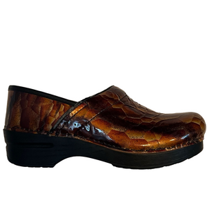 Dansko Brown Textured Clogs Size 39 Women's 9
